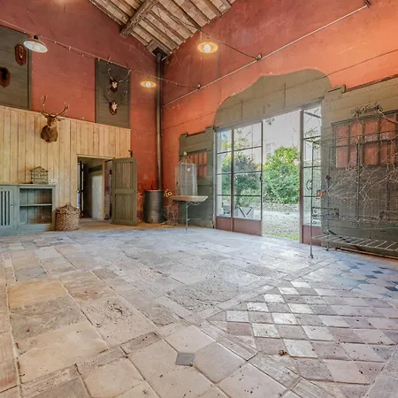 Le Chateau De Christin - Avec Piscine Junas